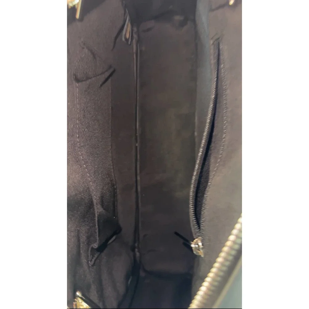 Chanel Chevron Camera Case Bag CC Black Diagonal Shoulder Purse Handbag Silver - Picture 15 of 16